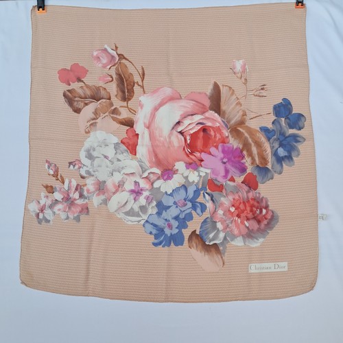 Foulard christian dior pura - in,