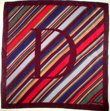 CHRISTIAN DIOR  Foulard  soie